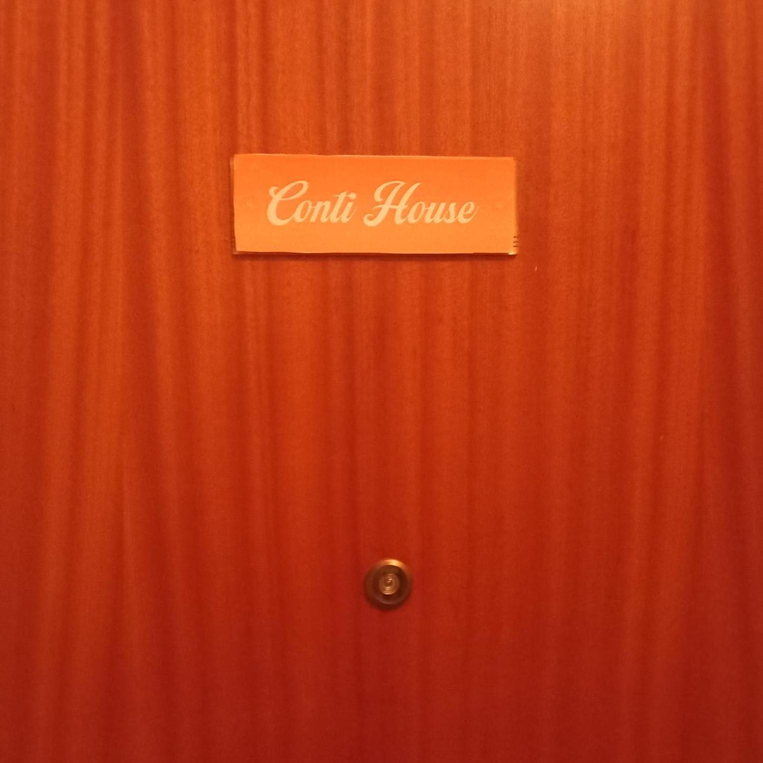 Conti House Apartment *